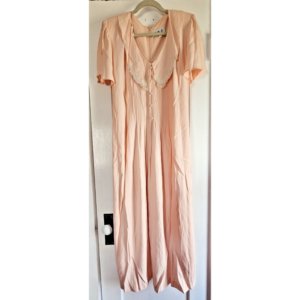 Vtg SallyII peach maxi dress lace collared Pearl buttoned flutter sleeve tie 16W